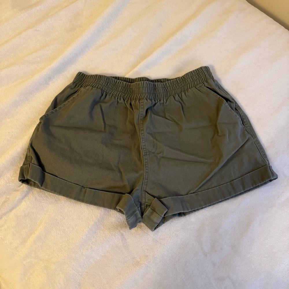 Shein Olive Green Women's Shorts Size Medium
